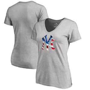 New York Yankees Women's 2019 Stars & Stripes Banner Wave Plus Size V-Neck T-Shirt - Heather Gray MLB Ladies V-Neck